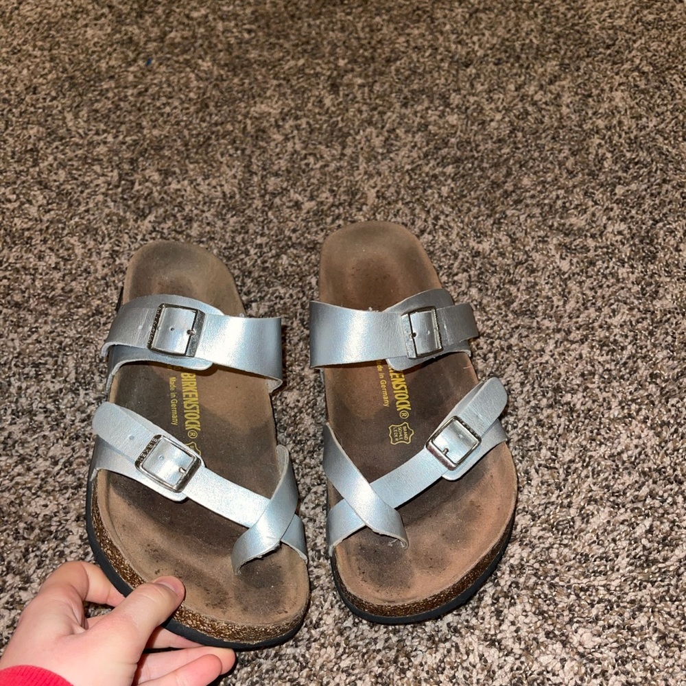 birkenstock’s  sandals in silver